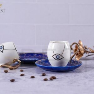 coffee cups blue eyes